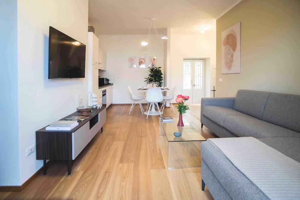 Atmosfere Terrace View Apartment *